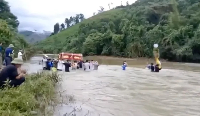 c2b0cae90913560b94ae.jpg