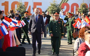 c5453c85f2155d6628fc.jpg