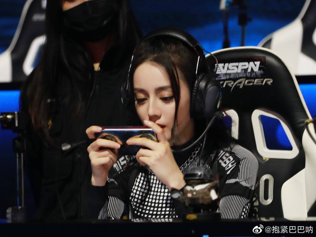 c5e0935bee9a0bd18a51.jpg