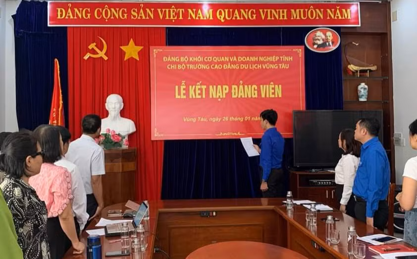 c5e1a025cd73ae11add8.jpg