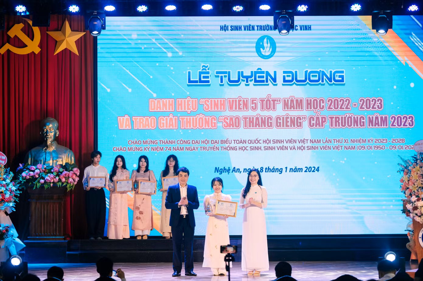 c61477dcdc4d303bf335.jpg
