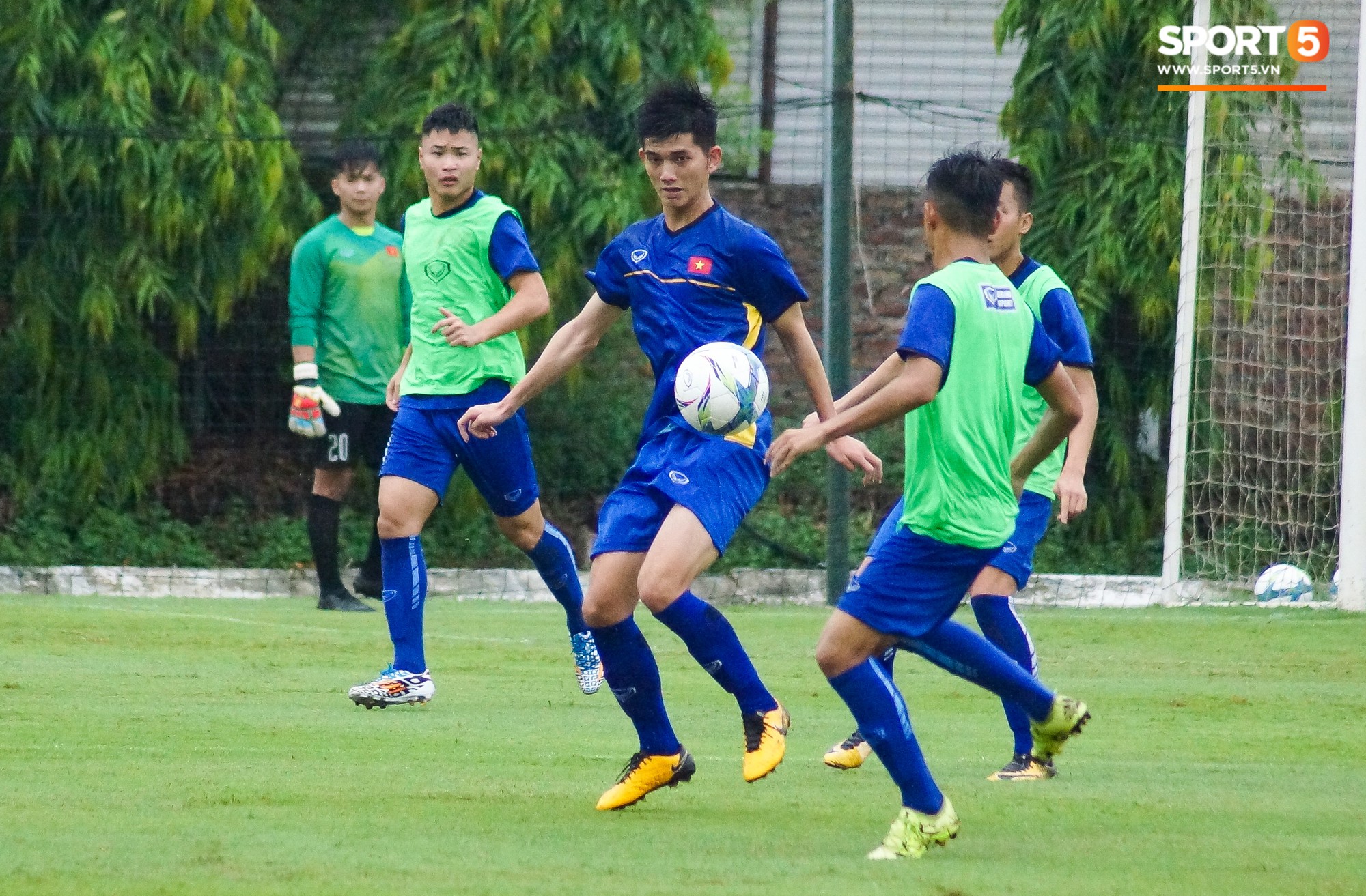 c658feba7929ff7d1c45.jpg