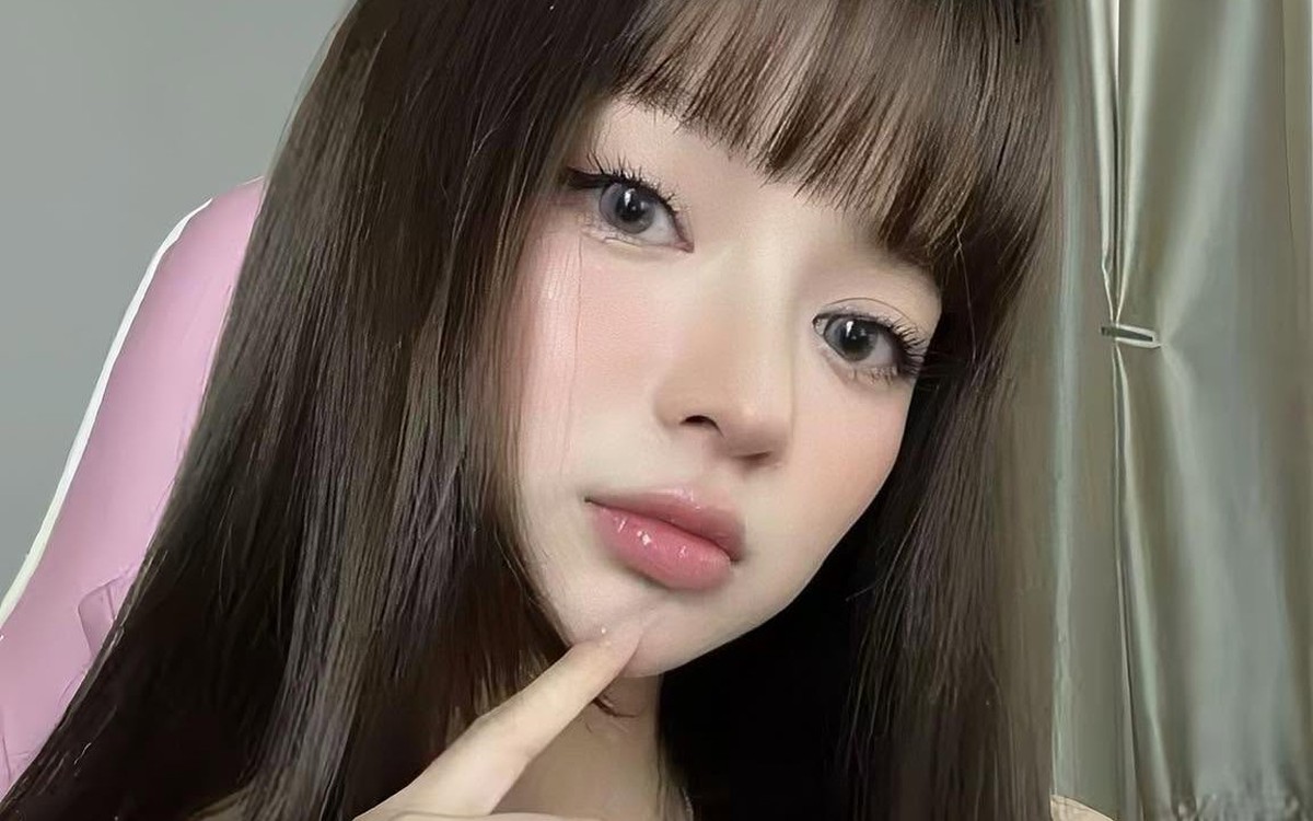 Chi Củ Cải khoe dáng cực "mlem" với bikini, visual lên hương đỉnh cao khiến anh em phải thốt lên: "Này em ơi!"