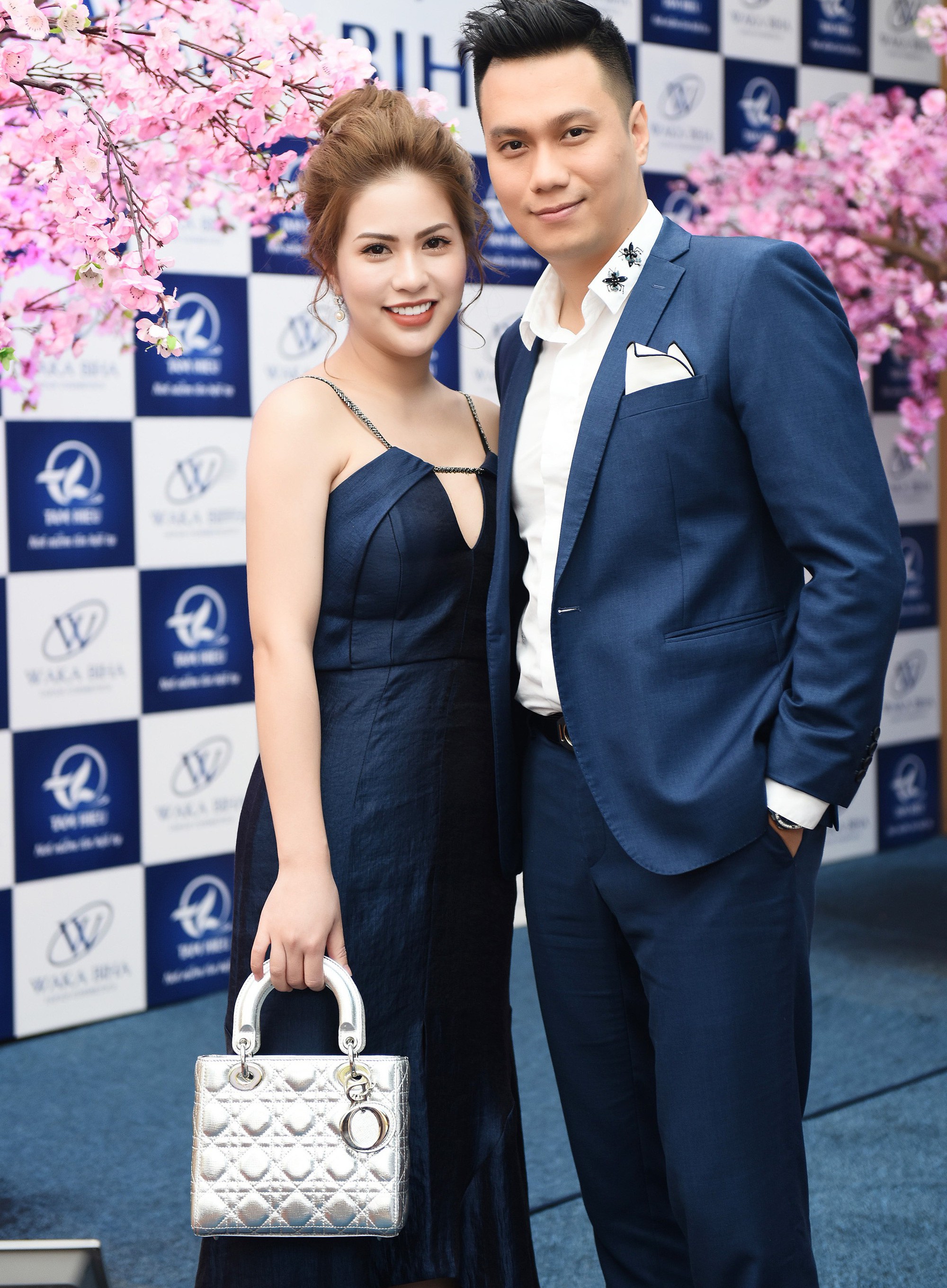 c7562caf9bcd27d6e6a3.jpg
