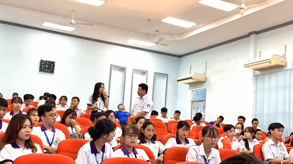c7807eb6ac01d60d9027.jpg