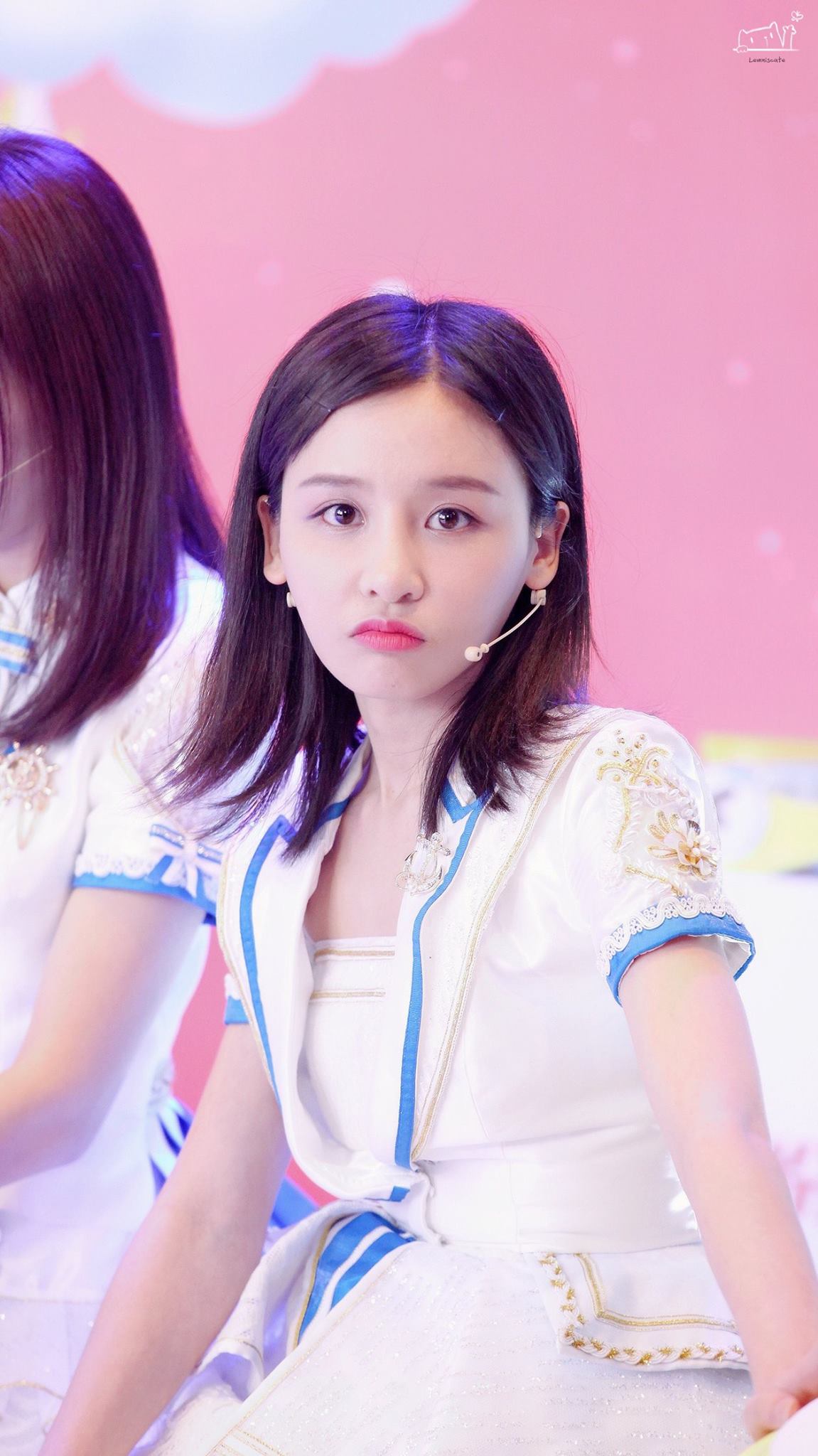 c7b2d729ac481d572aff.jpg