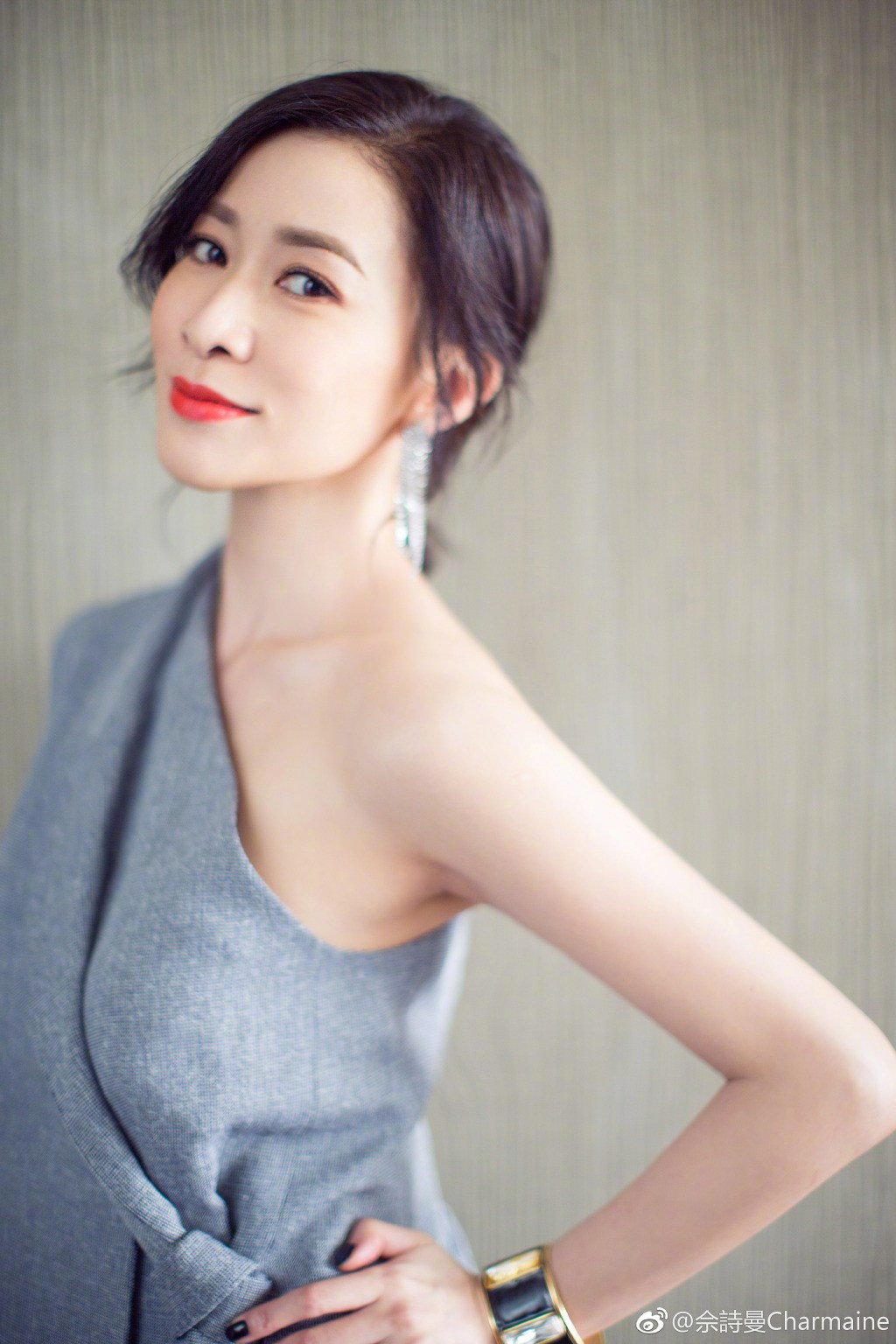 c852cadb3ff4e8bfef50.jpg