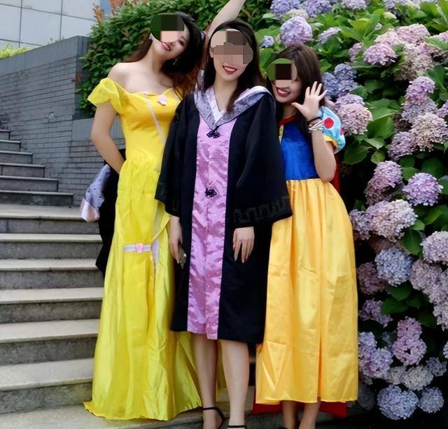c857eec63addff91eb96.jpg