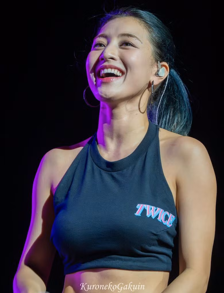 c8f552bfb21047581cd3.jpg