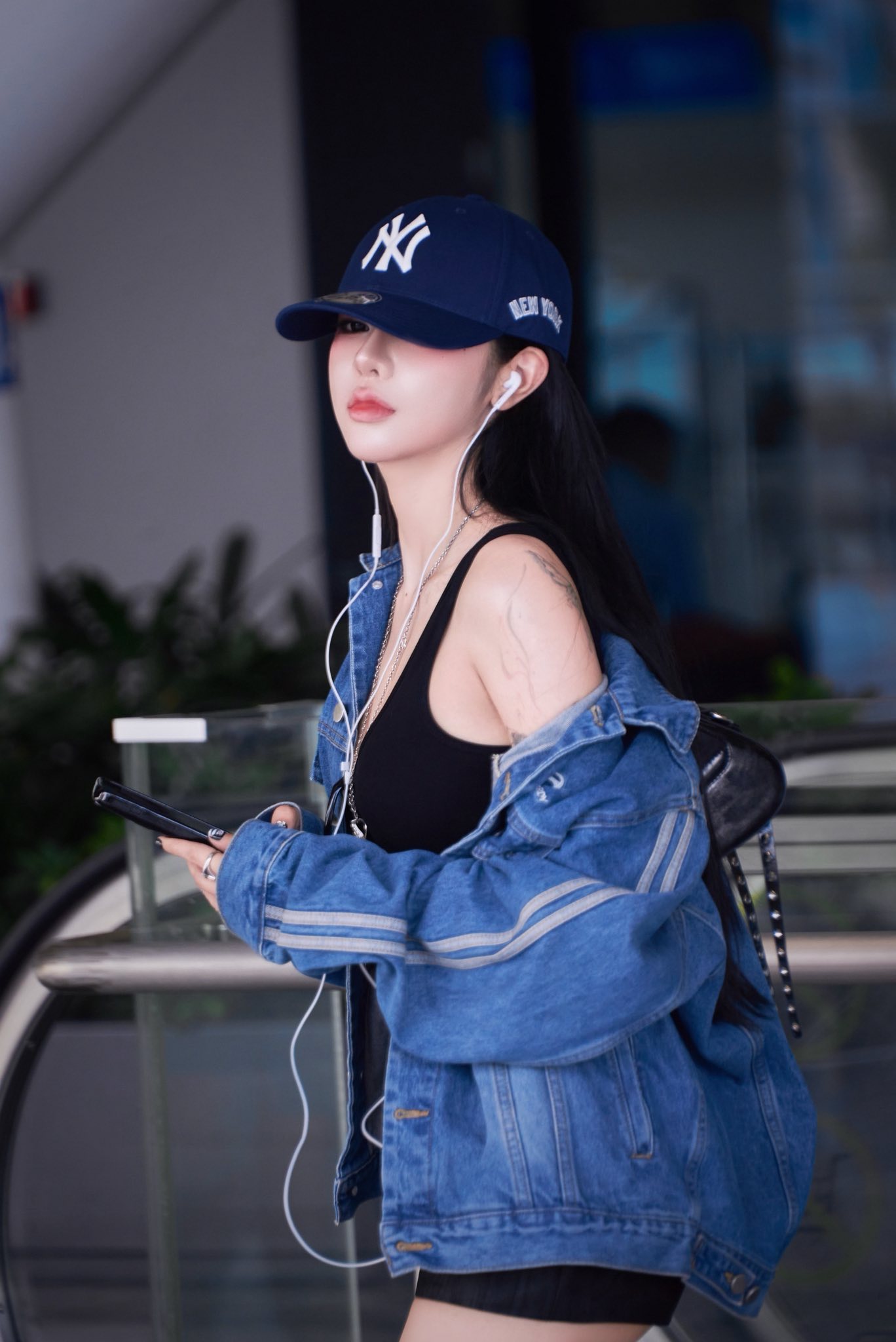 c8f8a12aeaf50fddc450.jpg