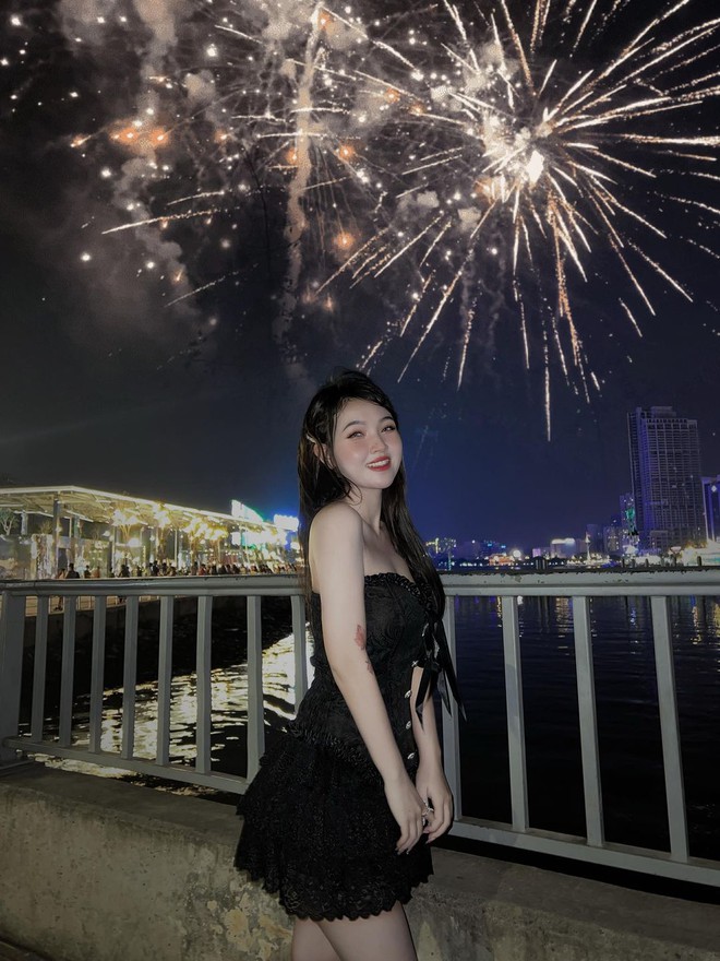 c9885ef6549d8dd5d960.jpg