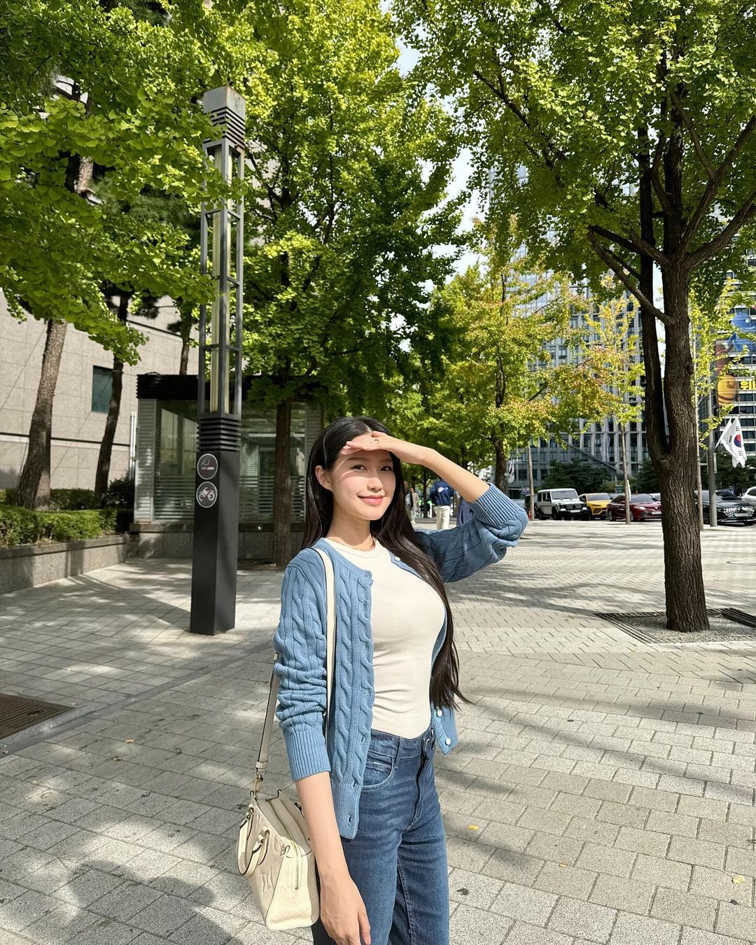 c9f513a9e0164b32182e.jpg