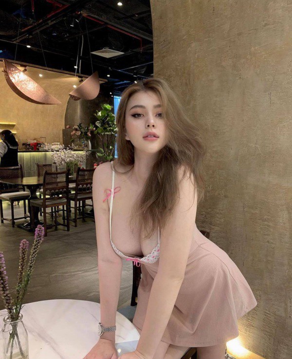c9f8637acb6bf8078f4a.jpg