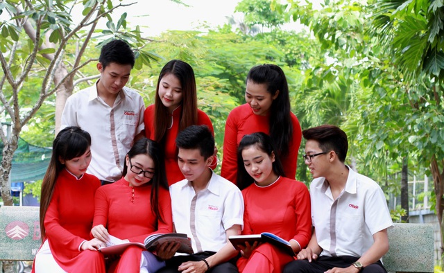 ca2edf1fb580d7505ab0.jpg