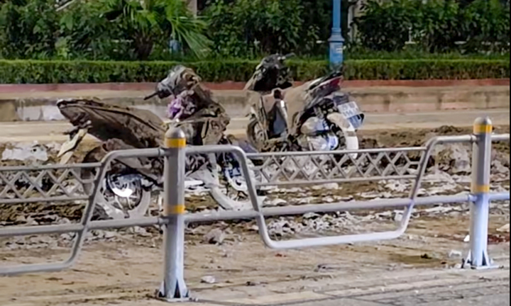 ca5de002515b41f3cc1c.jpg