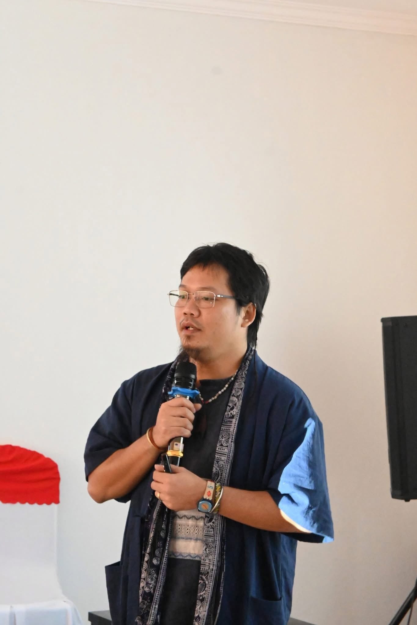 cac098d7d6486db3f491.jpg