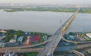 cb16d40512d9e17be2e8.jpg
