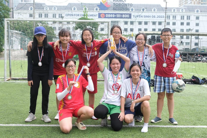 cb53d70ab939d3a33130.jpg