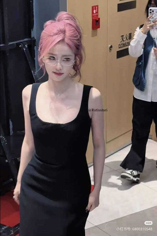 cb8bbb5a9b2cf6d52800.jpg