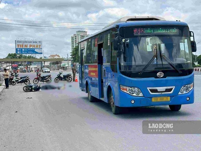 cbacfc789d2aeee7b803.jpg