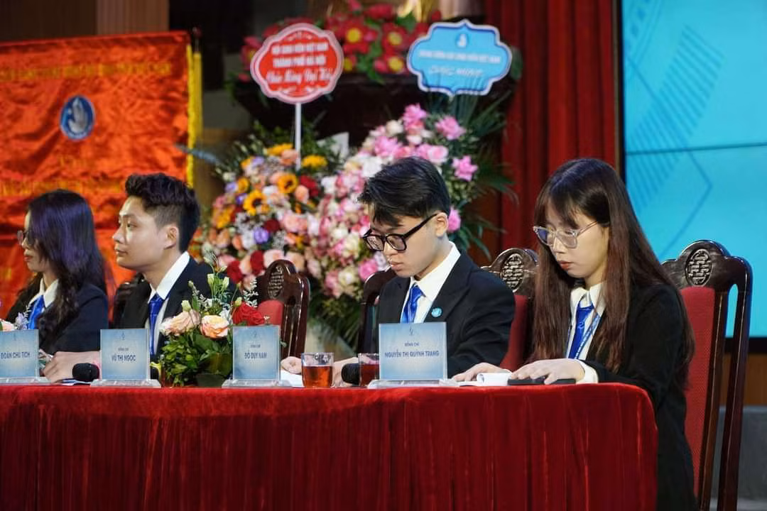 cbdc0217f153a2b4bf21.jpg