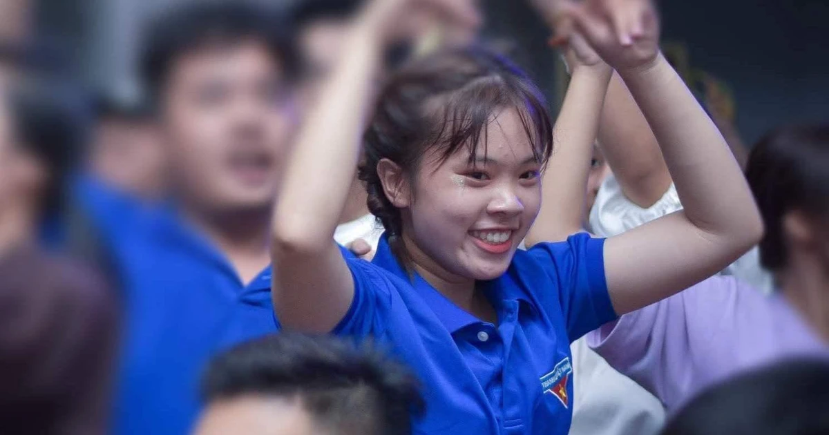 Rớt nước mắt với tâm sự của nữ sinh năm nhất tình nguyện chống dịch gửi mẹ ở quê