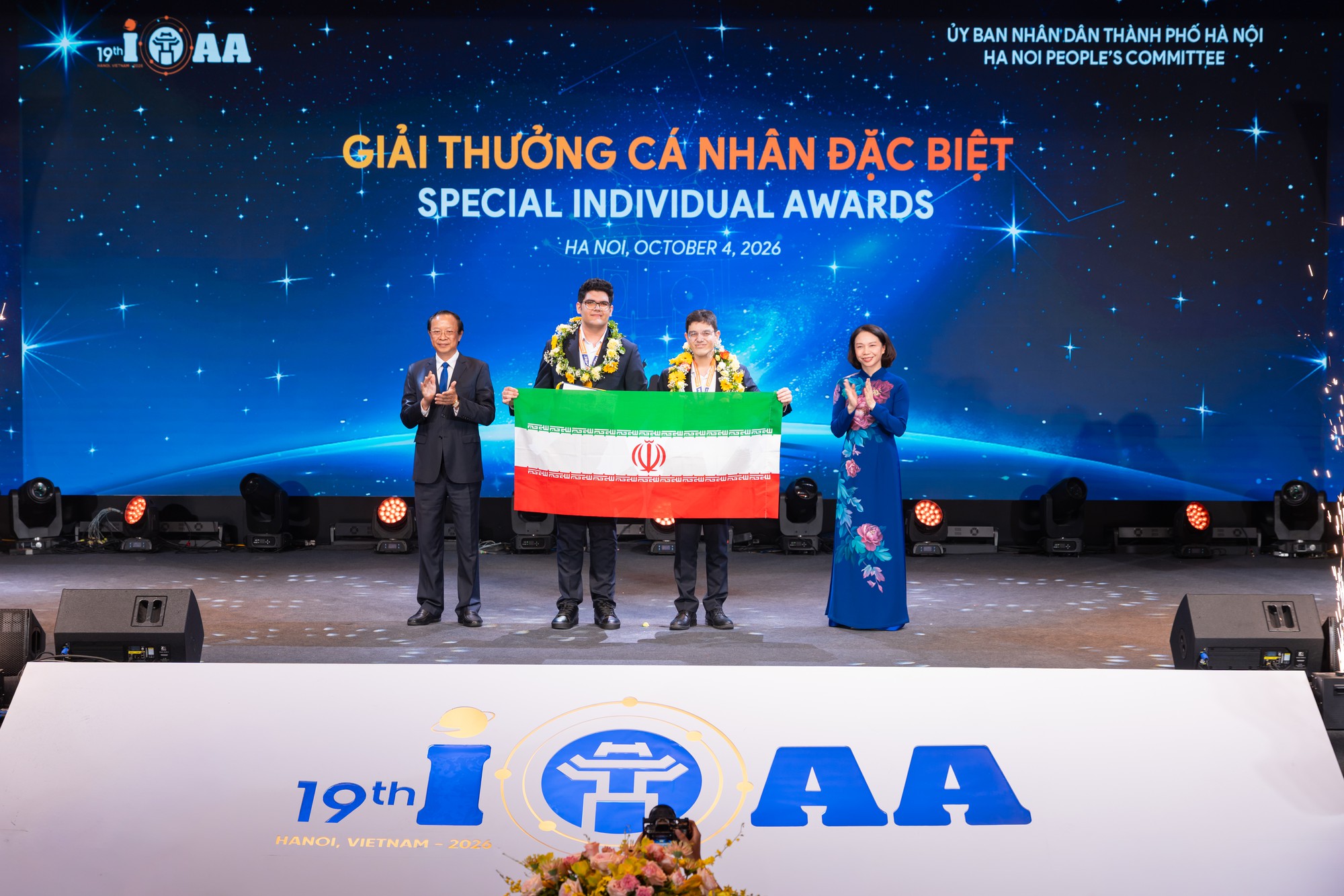 ccaf5bab046c4597d561.jpg
