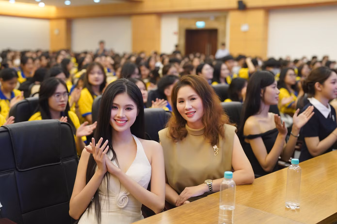 cd83f5e84b8220ddd3d9.jpg