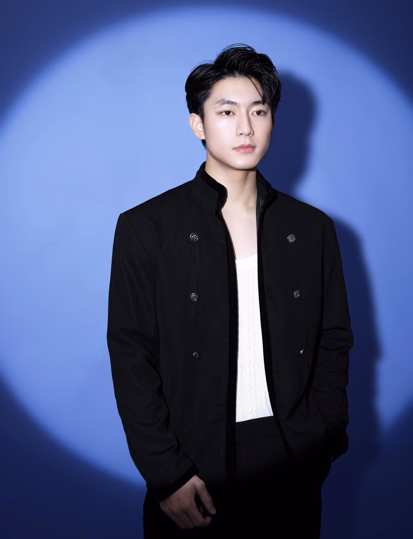 cda619fec3b11b8b2455.jpg