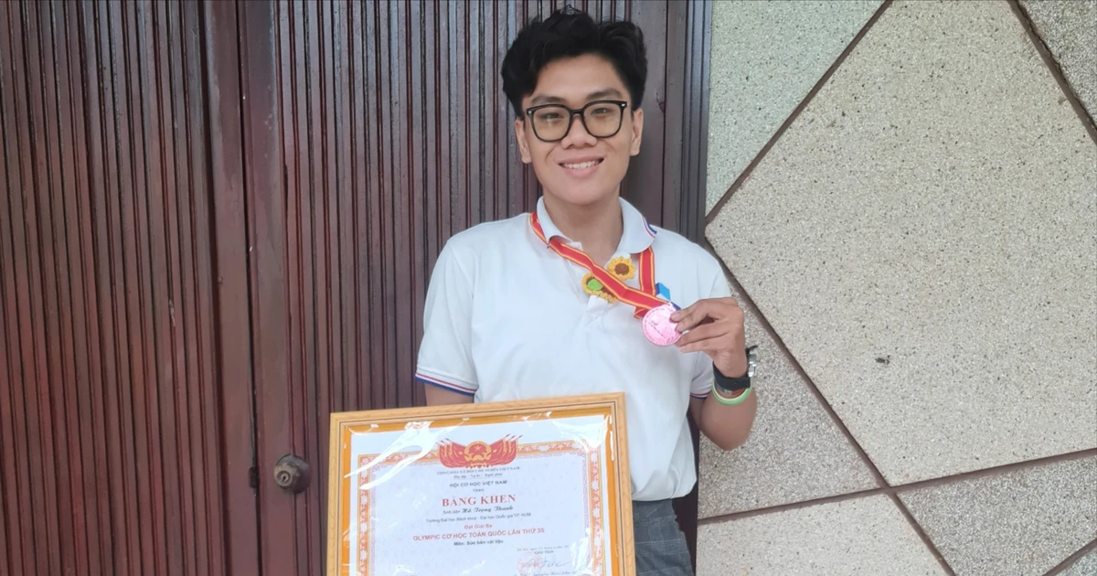 Sinh viên Bách Khoa chinh phục Olympic Cơ học chỉ sau 3 tháng từ con số 0