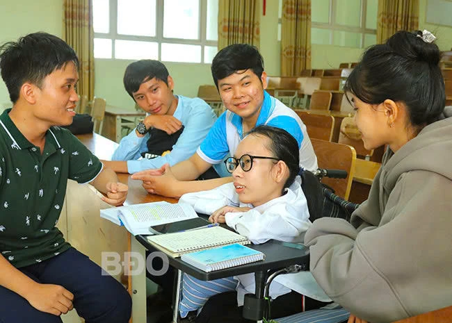 Cô gái "chiến thần" vượt khó, chinh phục giấc mơ ngành Tâm lý học Giáo dục ✨