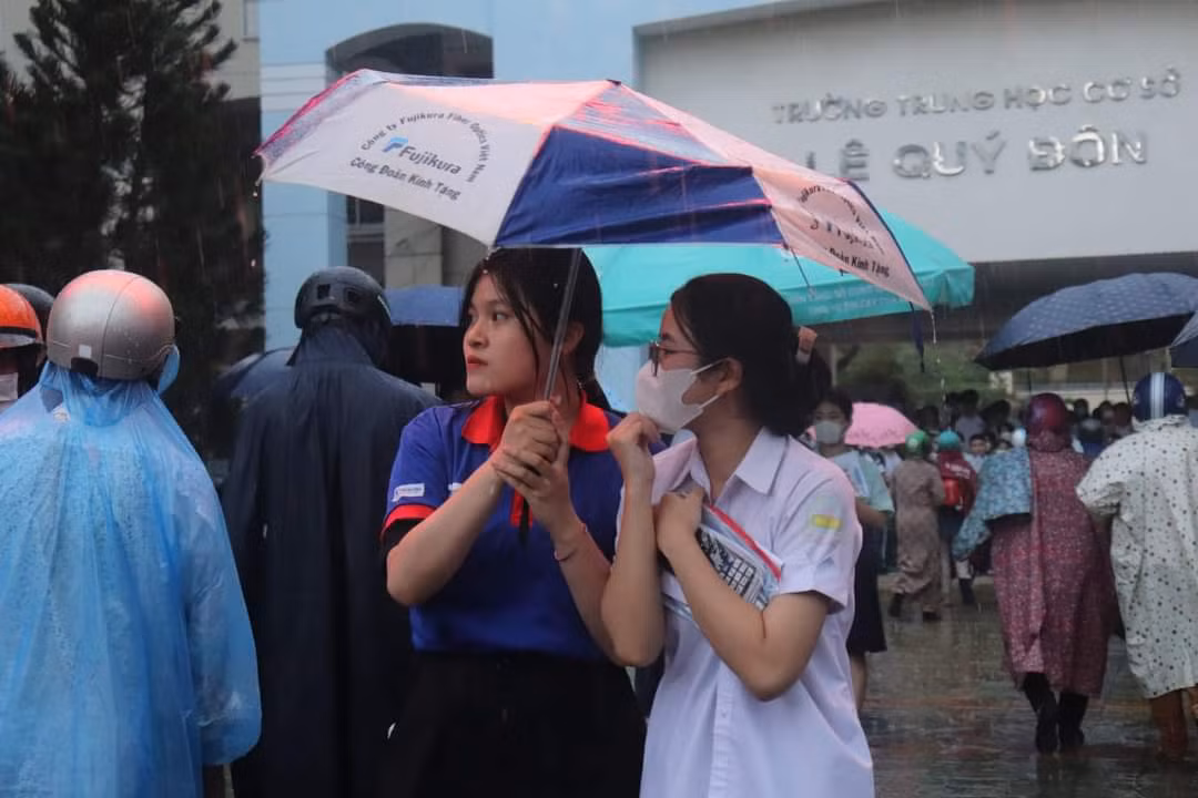 ce096d1c6621bad80e83.jpg