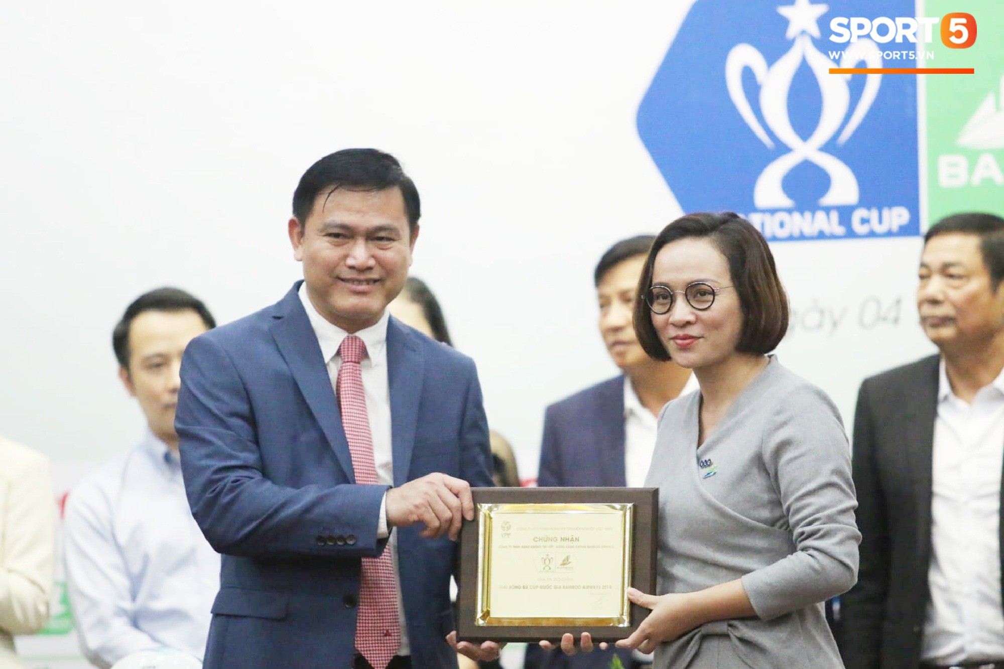 ceecf16080bfd1b7b2db.jpg