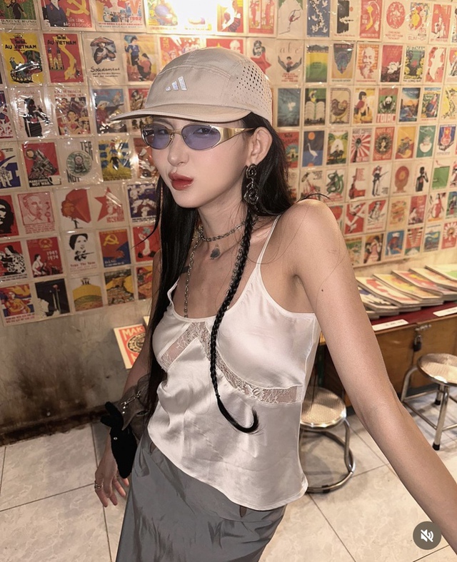 cef9bf444c3836d9594a.jpg