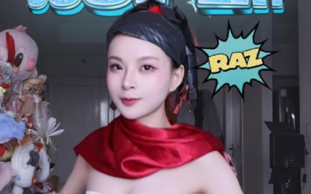 Mèo 2k4 cosplay Raz phiên bản "bình dân" khiến cộng đồng game thủ cười ngất