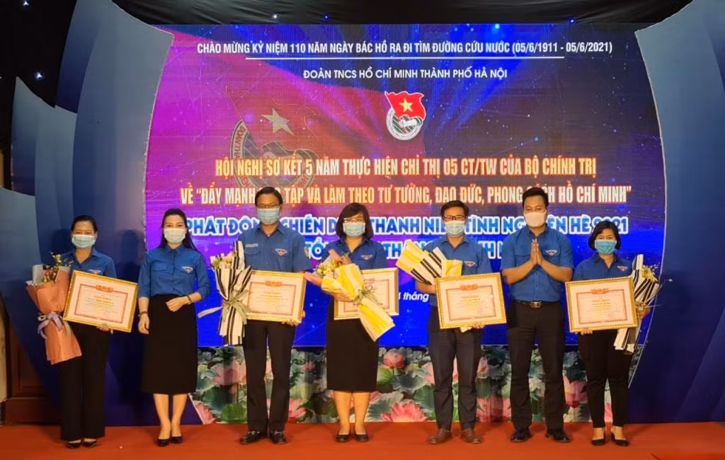 d0166d0e431d94dce895.jpg