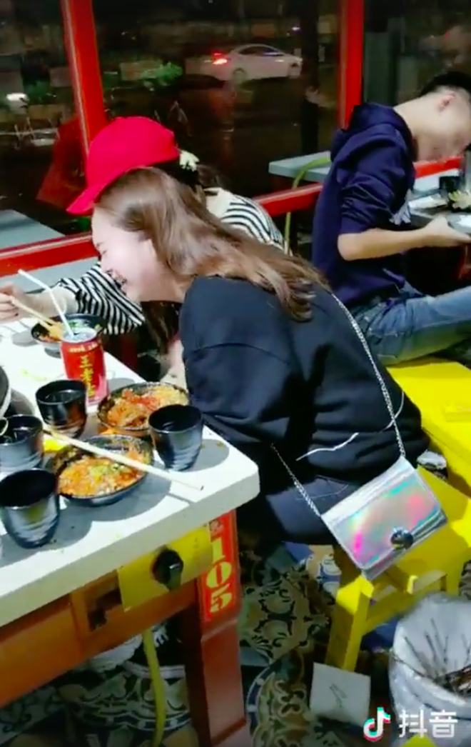 d0734d9caf5dc3bb4566.png
