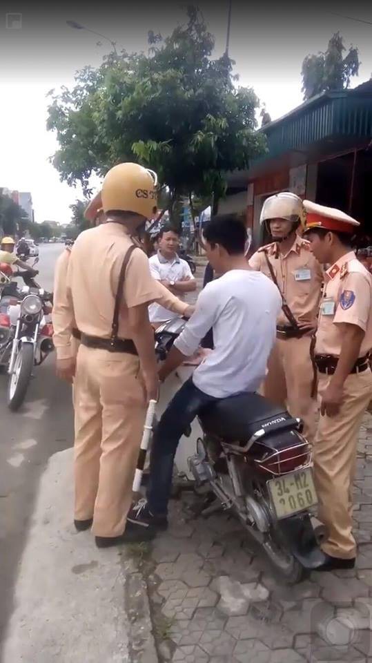 d0ebf2454e1462e10dcd.jpg