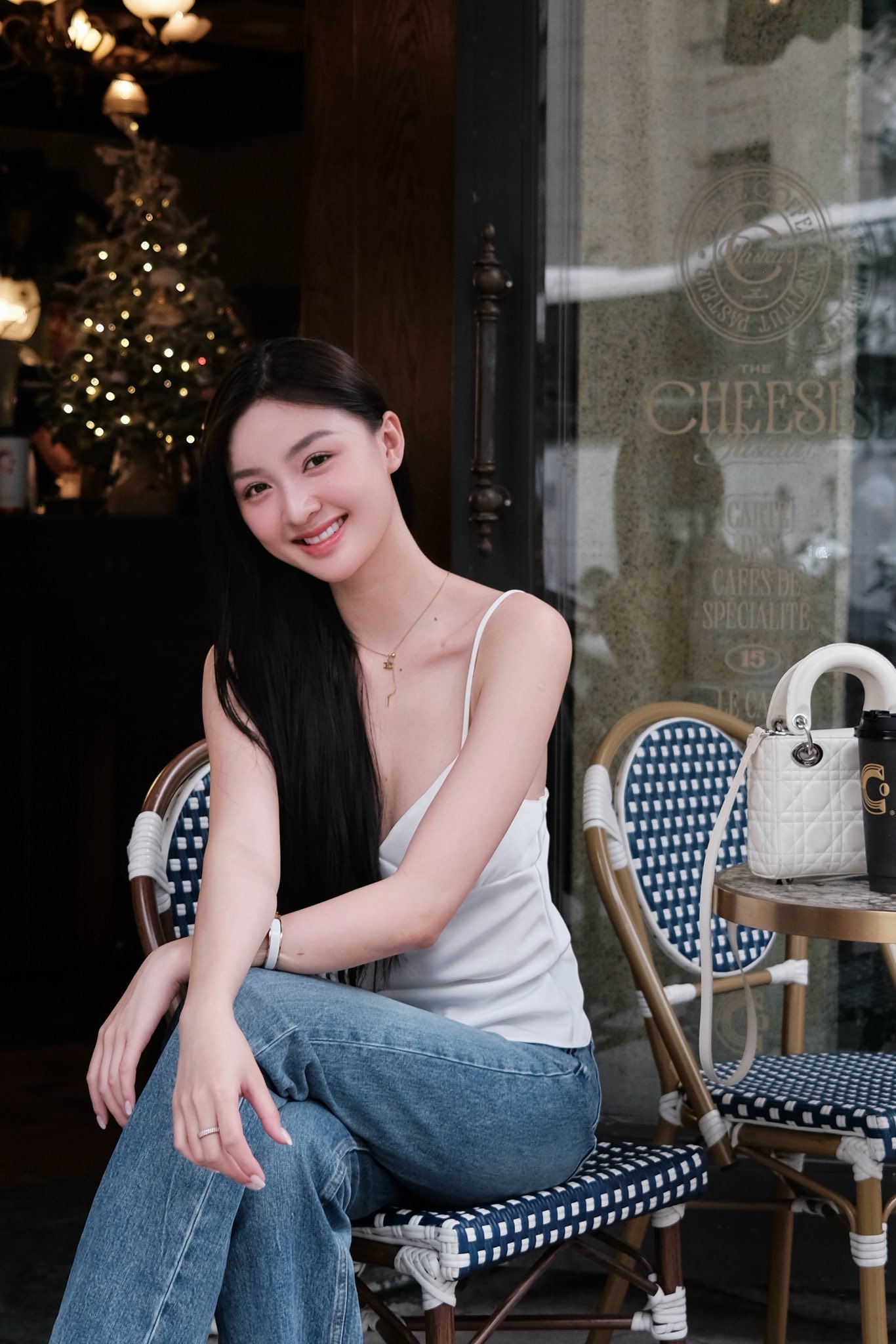 d1208bdaada7d9b0a2ef.jpg