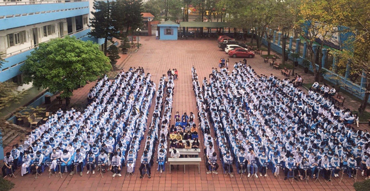 d16b20f41af5311f55a5.jpg
