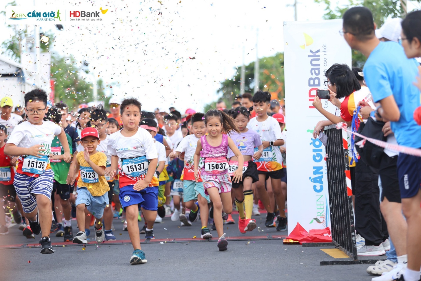 d1844502288eded122a5.jpg