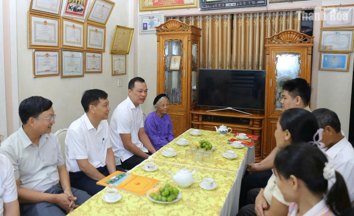 d18adc3dcae8b2334ac5.jpg