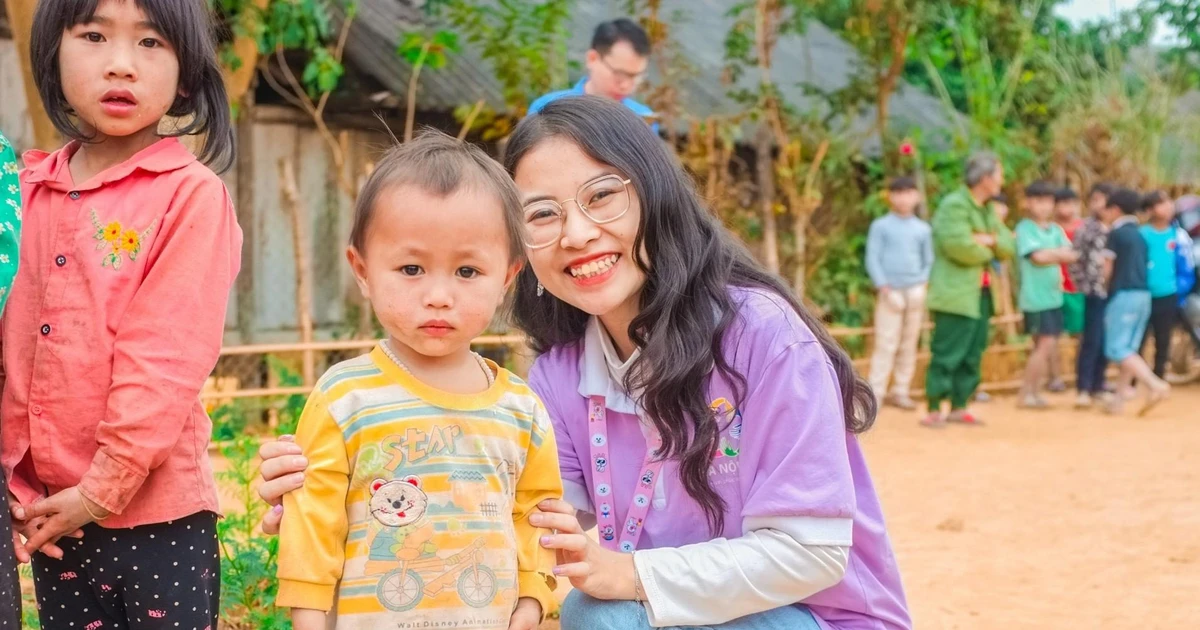 Có khao khát thì mới làm nổi việc - Câu chuyện gái xinh 24 tuổi bỏ cơ hội thăng tiến vì đam mê thiện nguyện