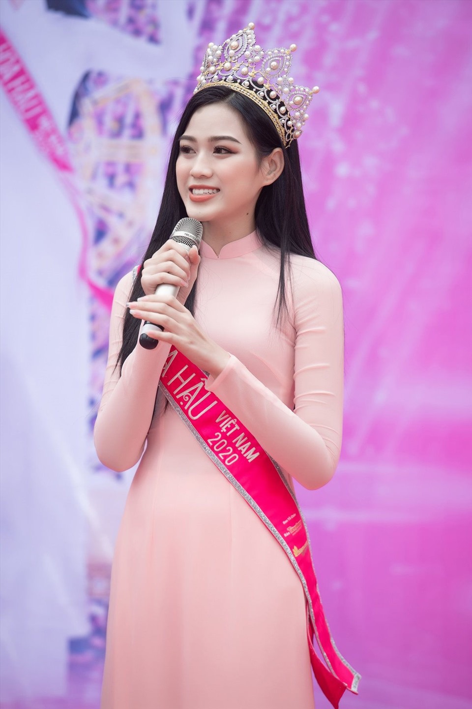 d19d92dbc6c69e4f3e99.jpg