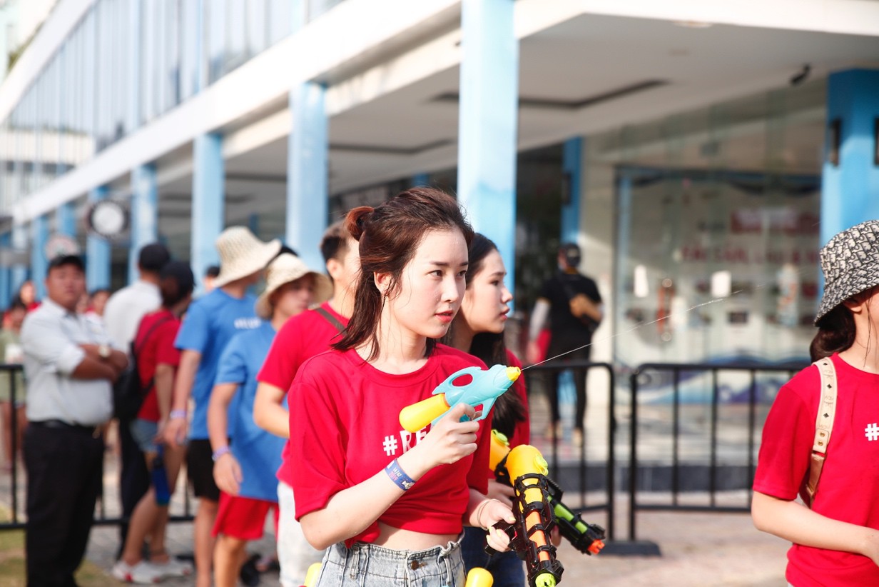 d1ba07f5e6503aff9db6.jpg