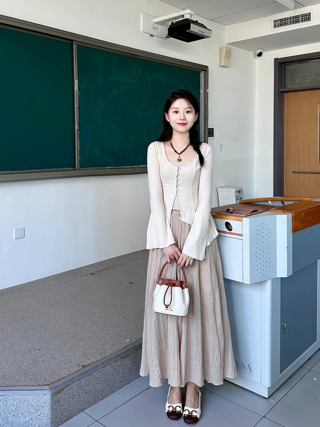 d1e6b22a836ce9247be4.jpg