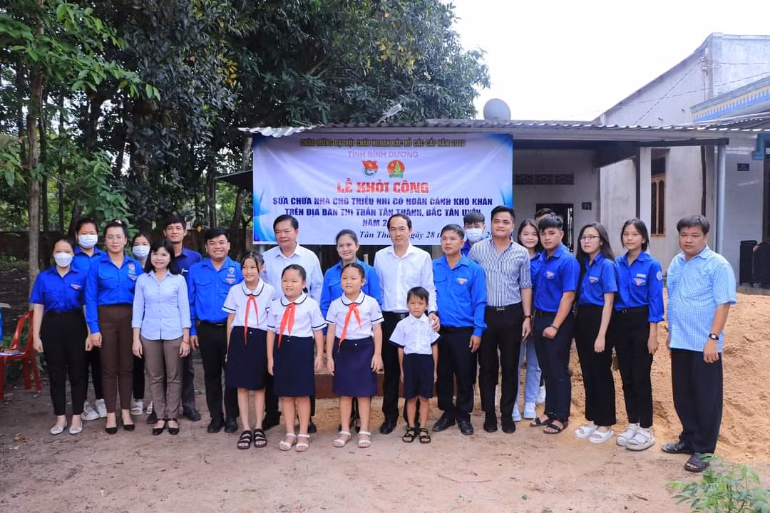 d241a6a9ee42efebc238.jpg