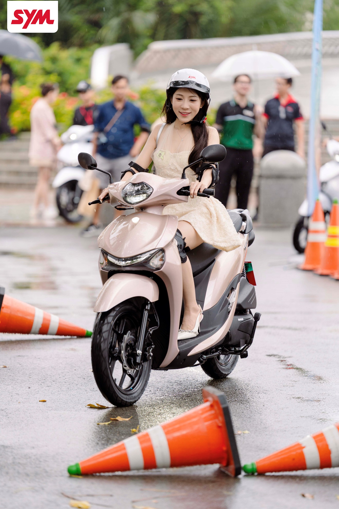 d27019aed6d7bb0c4f35.jpg