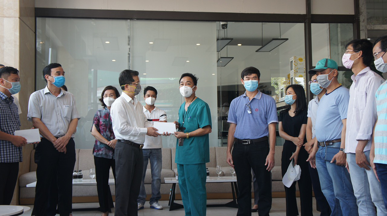 d295ebbfde55b3ac8015.jpg