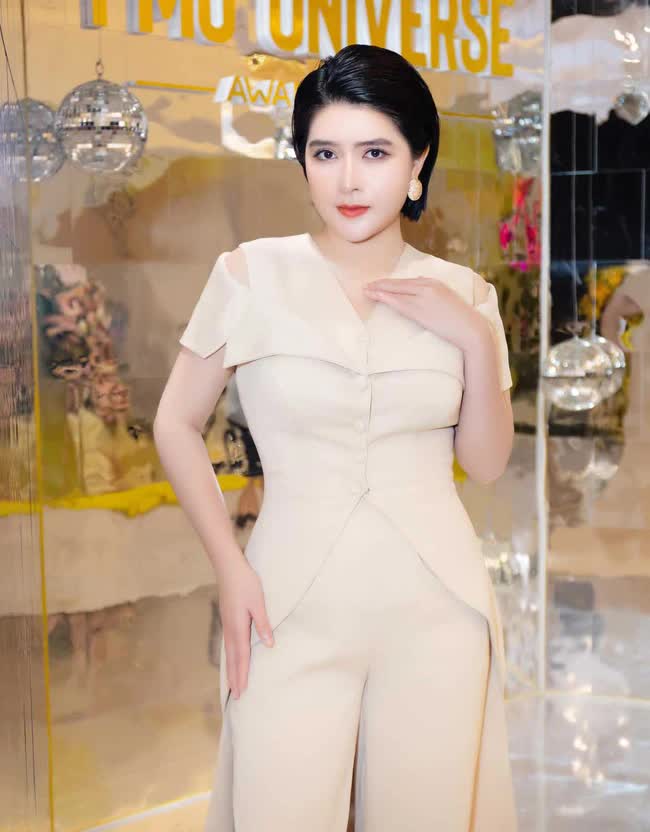 d2b1c1442d27e689c2b5.jpg